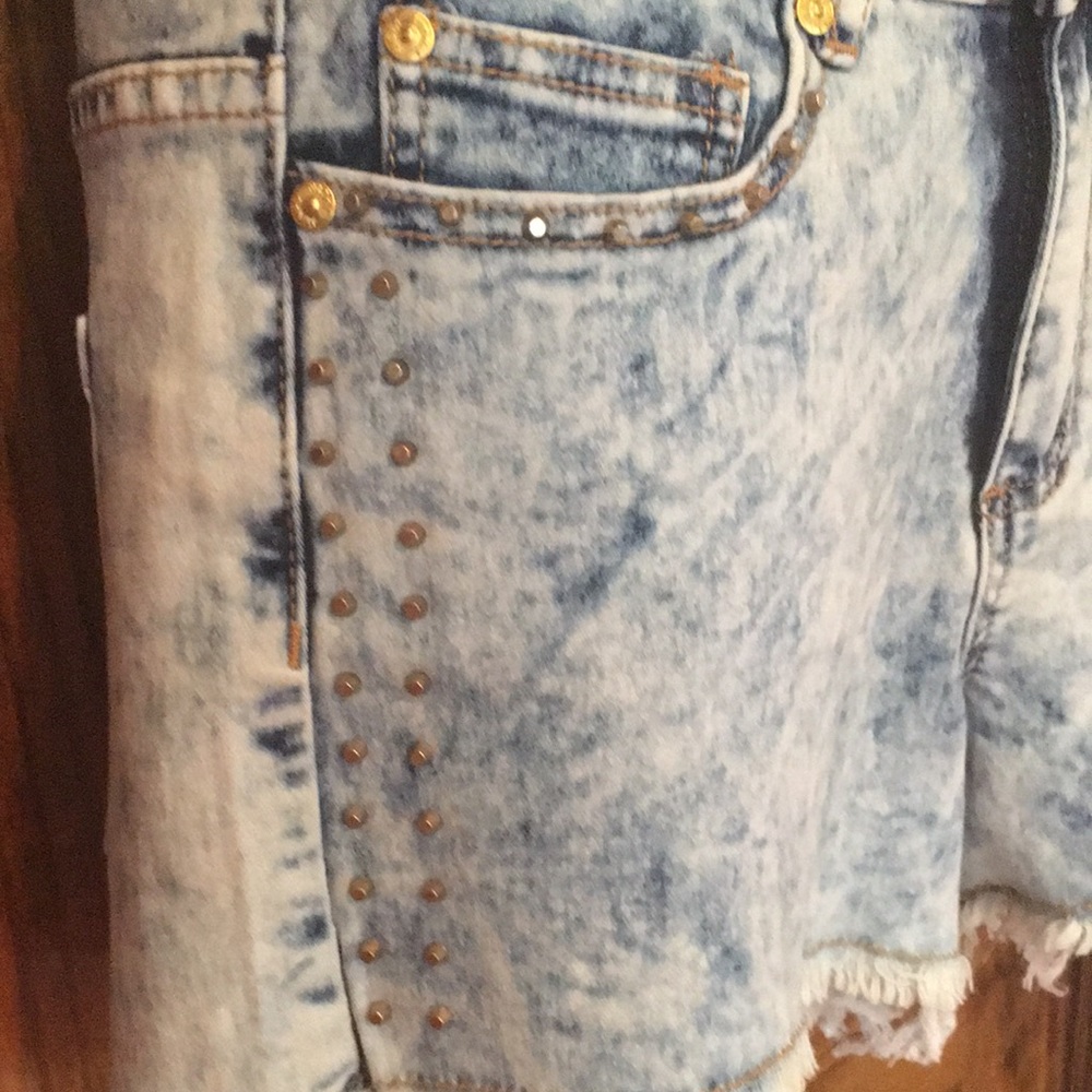 NWOT Nicki Minaj Jean Shorts - Picture 2 of 8